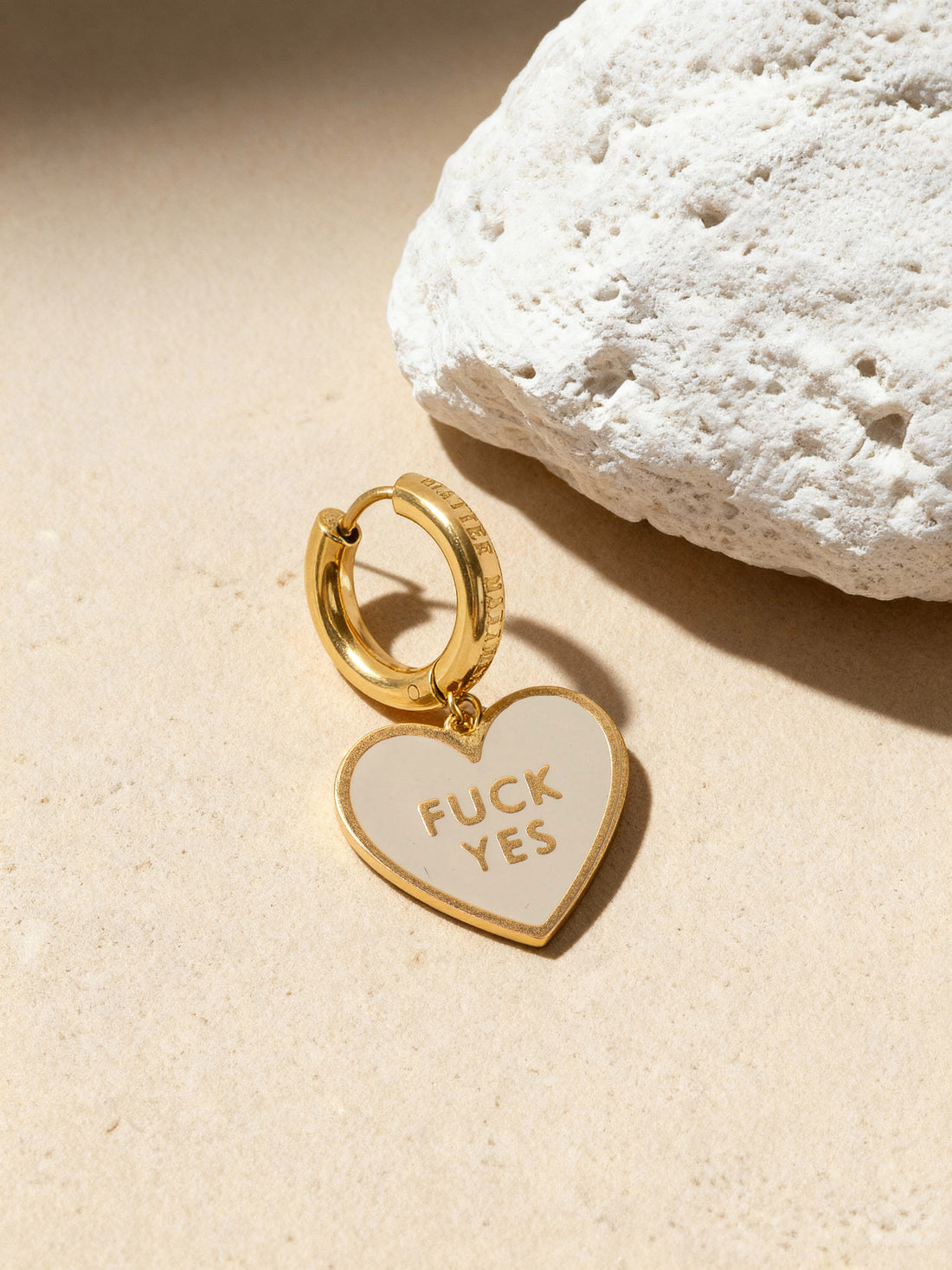 Fuck Yes Earrings Beige / Reversible