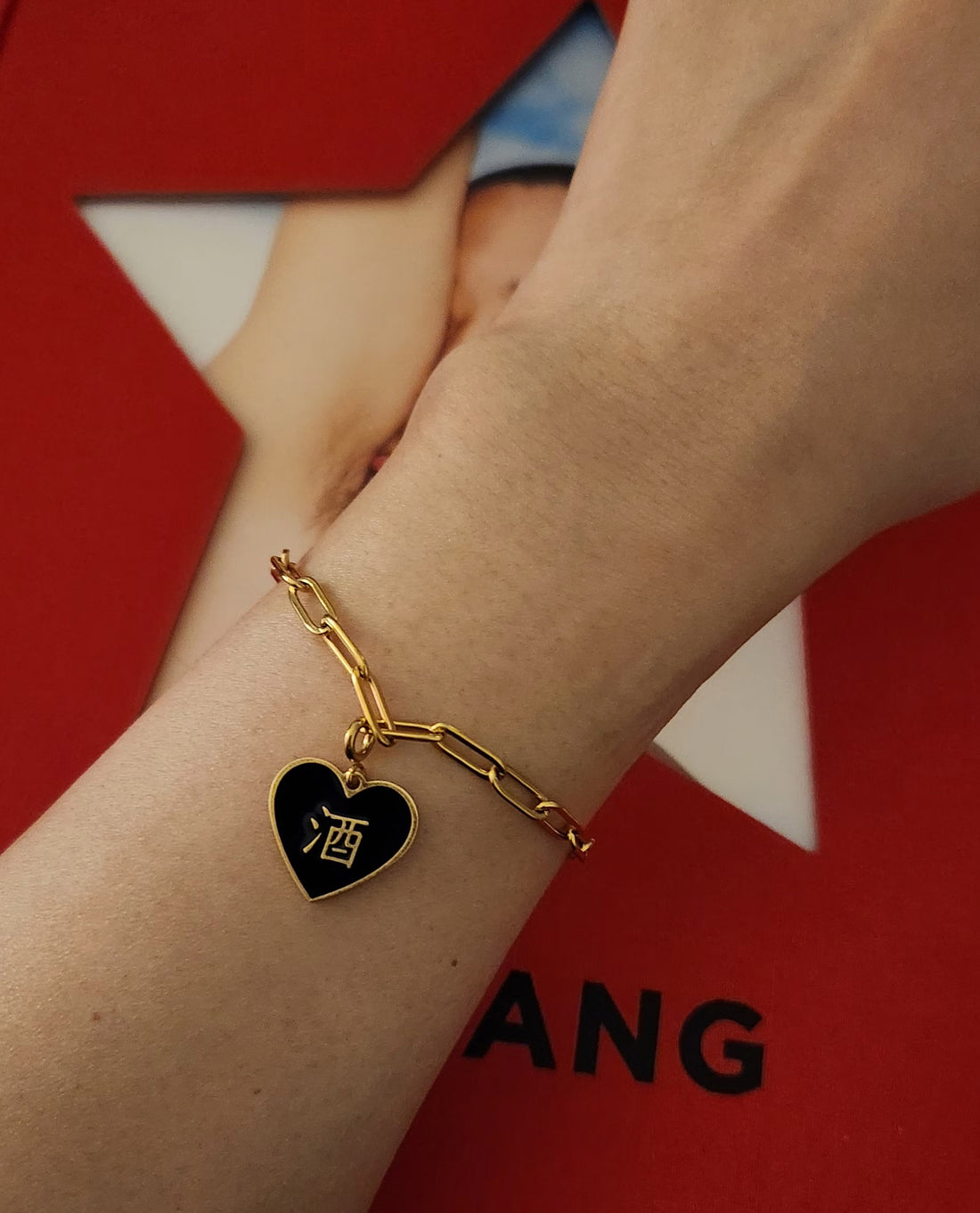 酒 / 鬼 Bracket Bracelet • Black/Pink