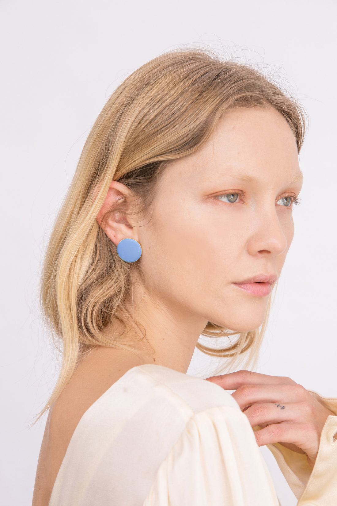 Circle Studs • Forget-Me-Not