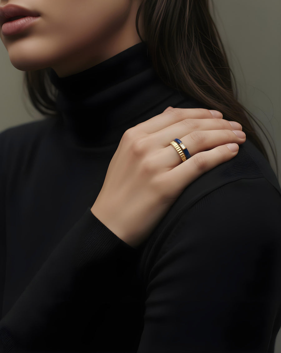 Stairs Ring
