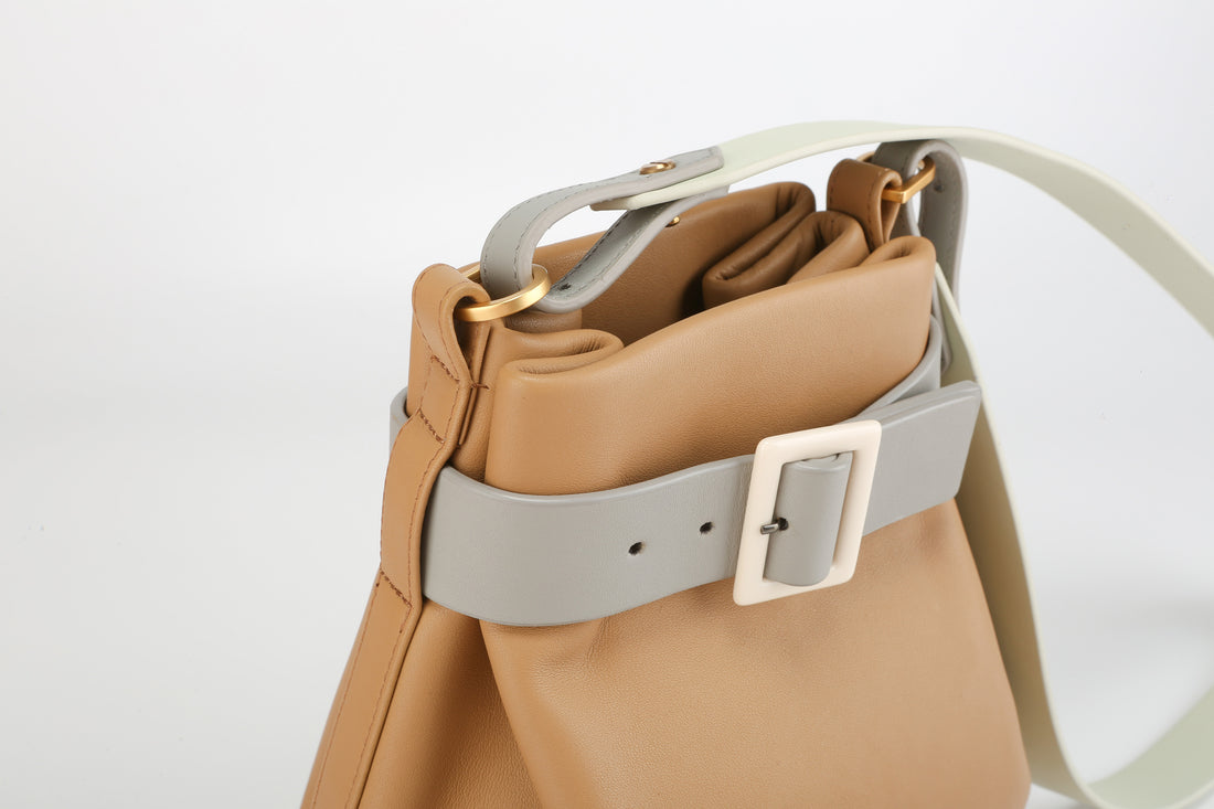 Mori Bucket Shoulder Bag • Warm Brown