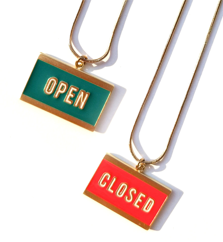 Open & Closed / Reversible Necklace • Red
