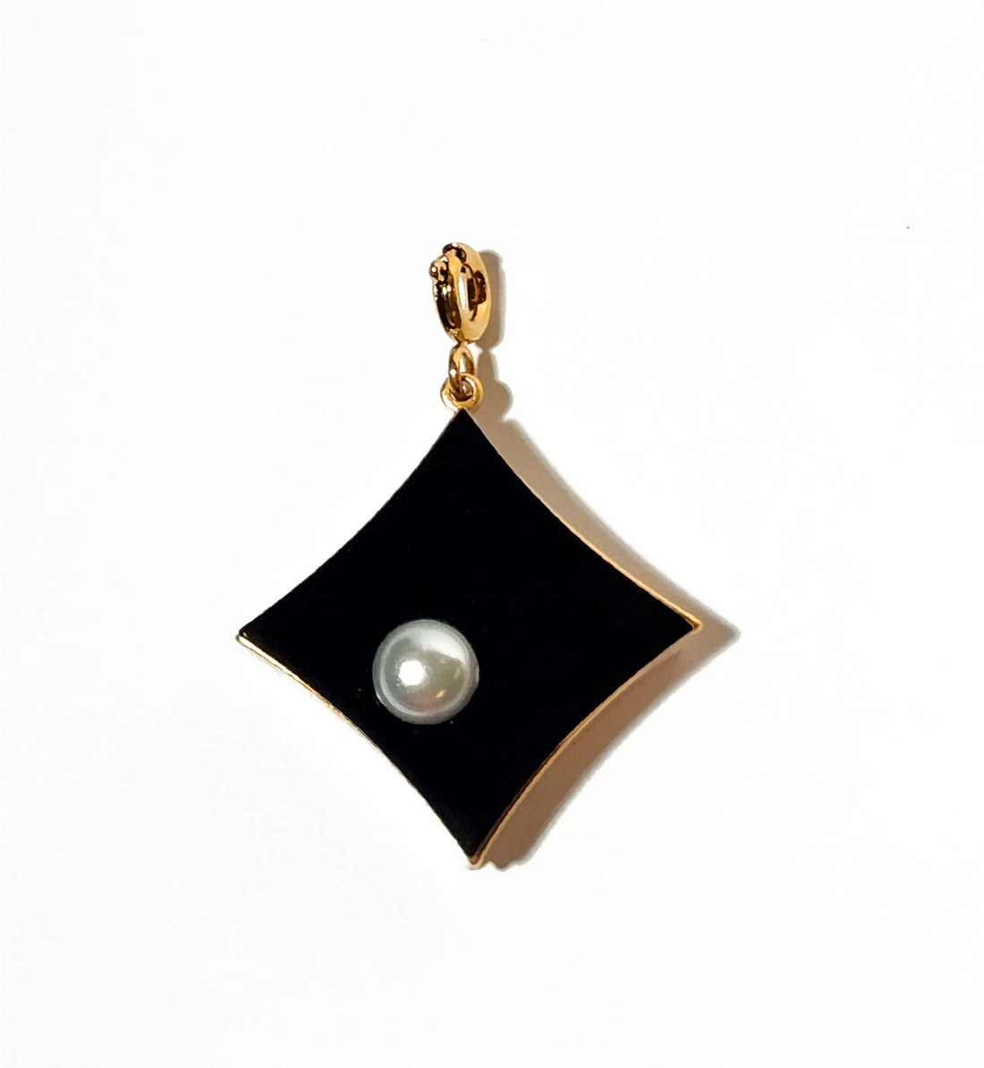 Sparkle Pendant • Black / Pearl