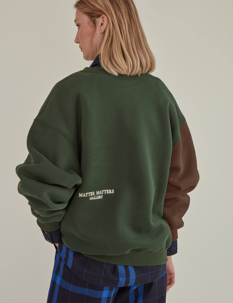 Be Amusing / Oversized Sweatshirt • Green